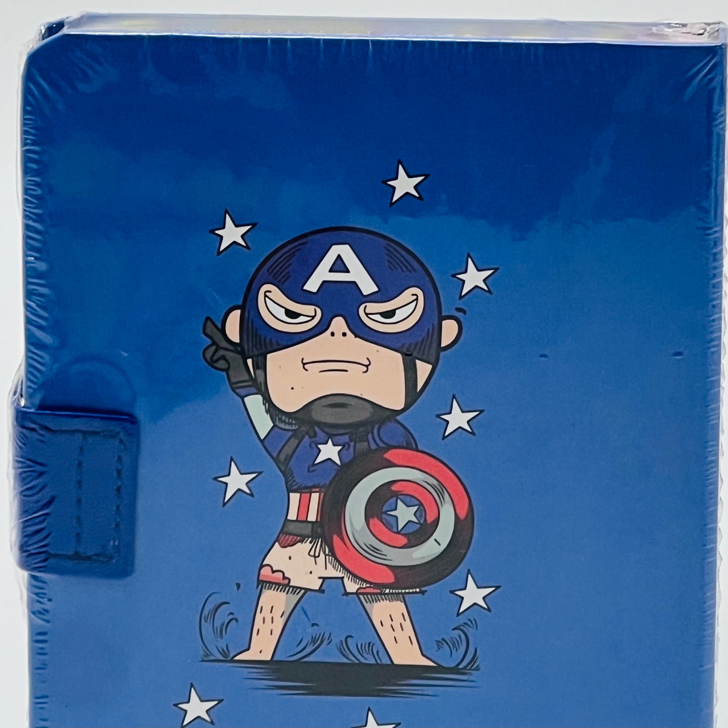 Marvel Avengers Mini Diary with Magnetic Snap