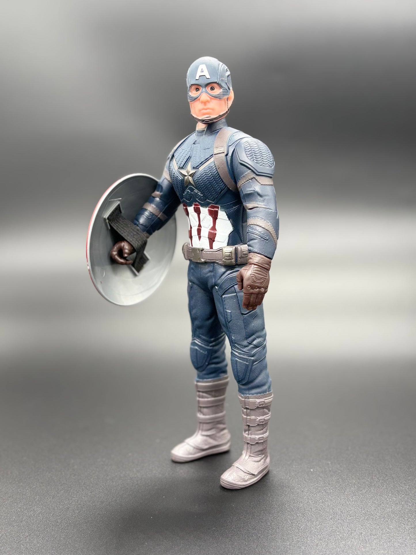Tak Tak Toys Marvel Captain America Action Figure