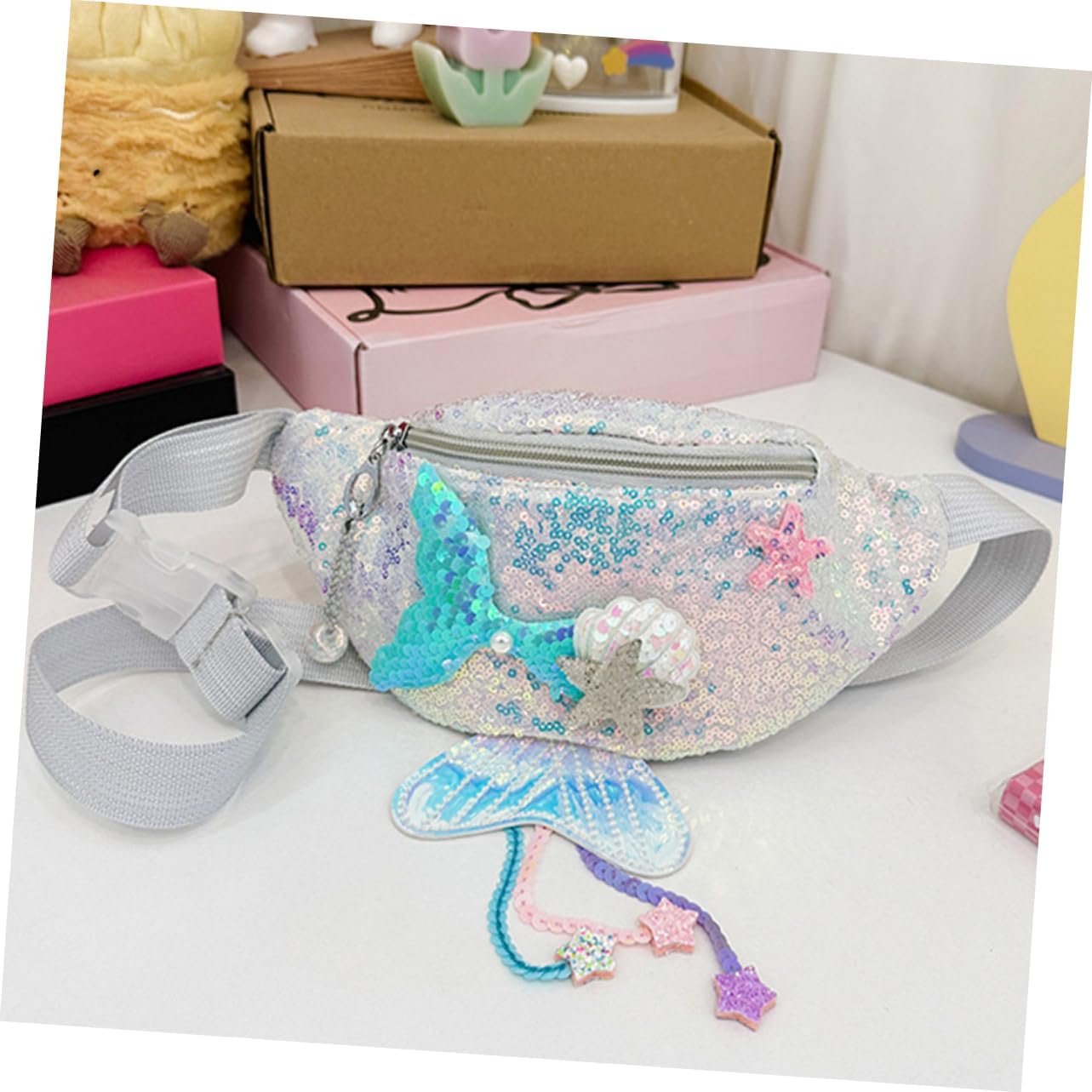 CALLARON Girl's Fashionable Sequin Chest Bag Mermaid Boys and Girls Fanny Pack Adorable Cartoon Design Sparkling Accents for Outings