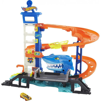 Hot Wheels™ Track Set and 1:64 Scale Toy Car, Multi-Level Playset with Shark Nemesis Challenge, City Shark Escape Playset