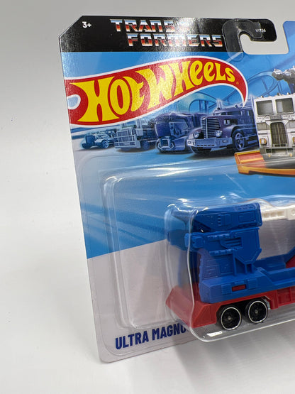 HOT WHEELS TRACKING TRUCKS ASSORTMENT