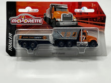 Majorette Trailer with Car Assorted – Die-Cast Transport Trailer & Car Set for Kids (Age 3+)