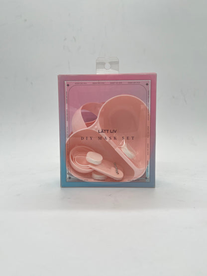 Heart Shaped DIY Face Mask Mixing Bowl Tool Kit