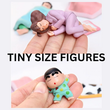 Shinchan Sleeping Family Mini Figure Set