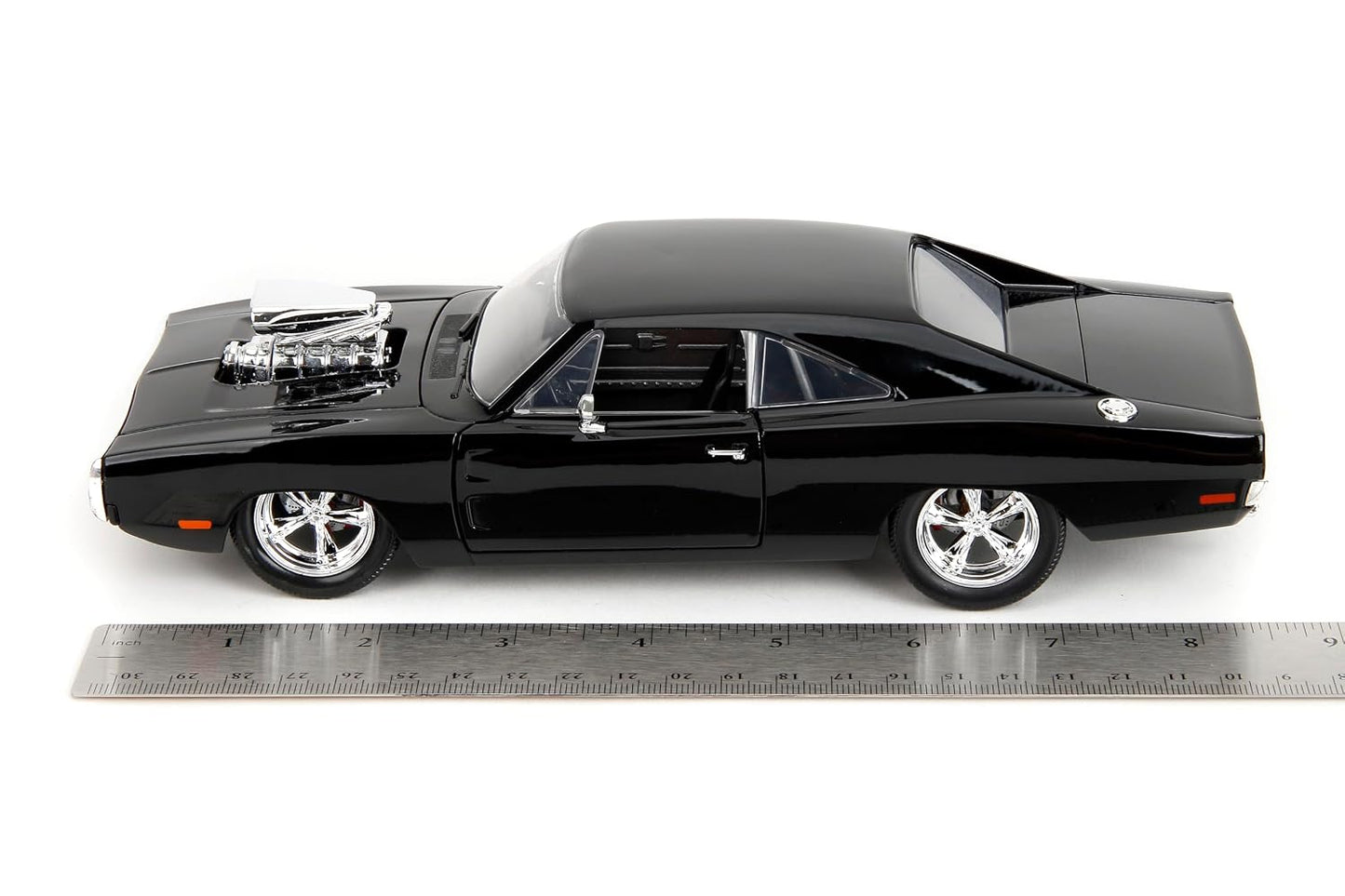 Jada Fast & Furious Dom's Dodge Charger R/T 1:24 Die-Cast Collector Car