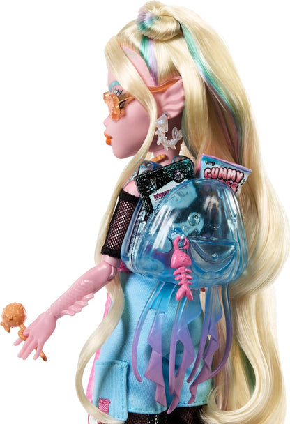 Monster High Cleo De Nile Doll in Golden Blouse and Layered Skirt, Includes Pet Cobra Hissette and Accessories Like a Backpack, Snack and Scroll
