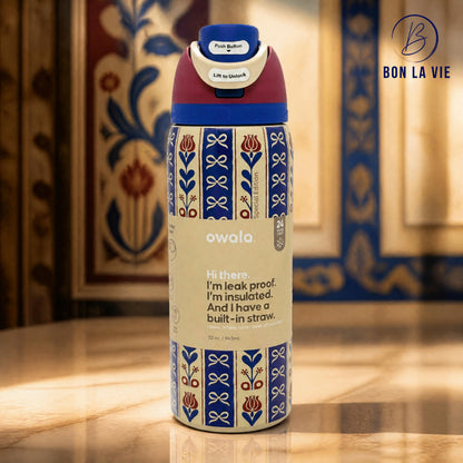 Owala FreeSip 950ml Insulated Bottle with Built-In Straw