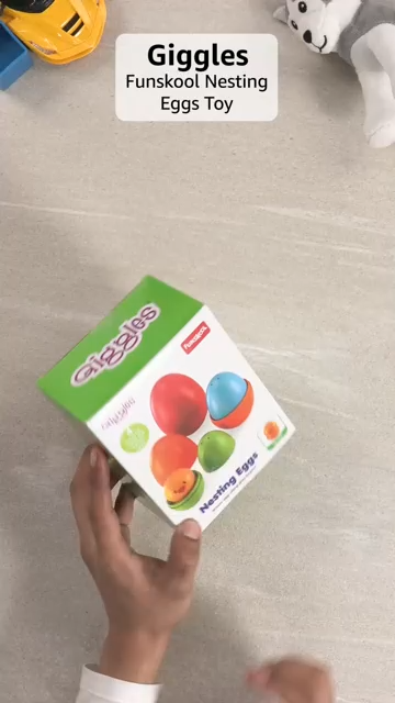 Giggles Funskool Plastic Eggs Nesting Toy With A Chick,Helps To Match,Nest And Discover,12 Months&Above,Infant And Preschool Toys,Multi Color Pack of 4 Pcs