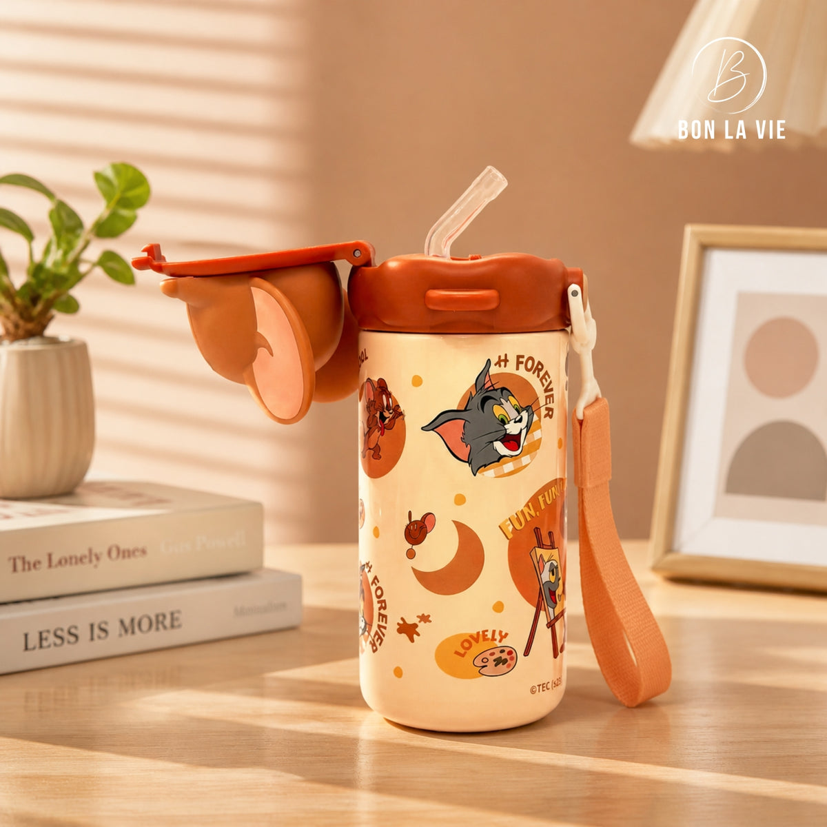 Tom And Jerry Insulated Sipper Bottle - 480ml