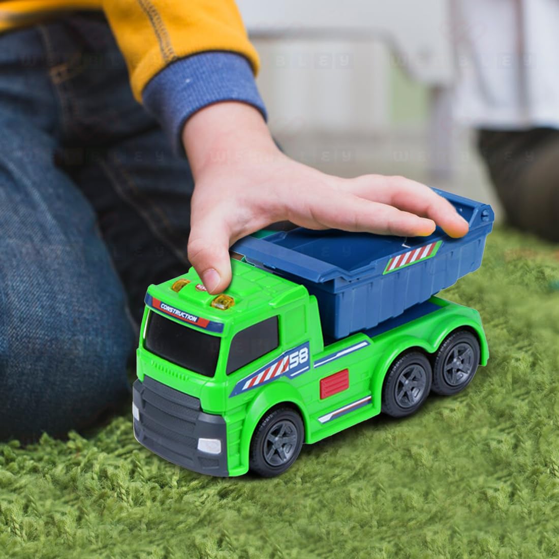 Dickie Garbage Truck Car Toy for Kids Dump Construction Vehicle Playset Realistic Design with Sound & Lights Interactive Role Play Toys Enhances Motor Skills for 3 4 5 6+
