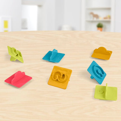 Skoodle Dough Star Shape and Learn Alphabets and Numbers Clay Set