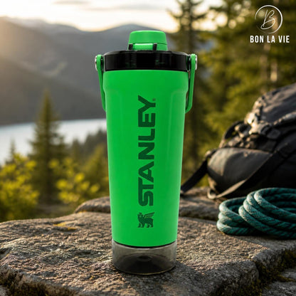 Stanley Gym Shaker Bottle - 590ml