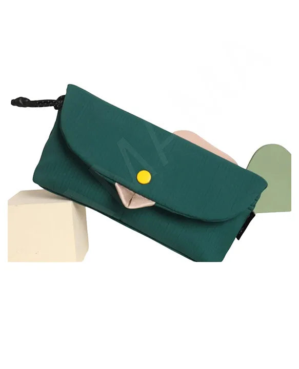 WPC123 Wow Pouch Clutch Style Organizer