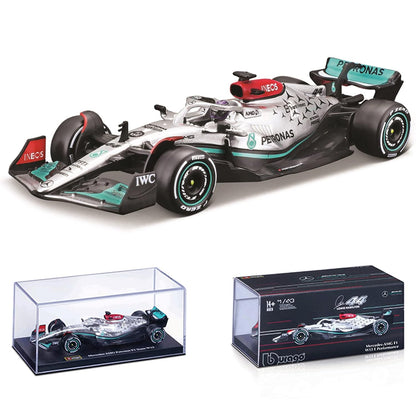 Bburago 1:43 Signature Mercedes AMG F1 W13 Lewis Hamilton 44 Die-cast Model