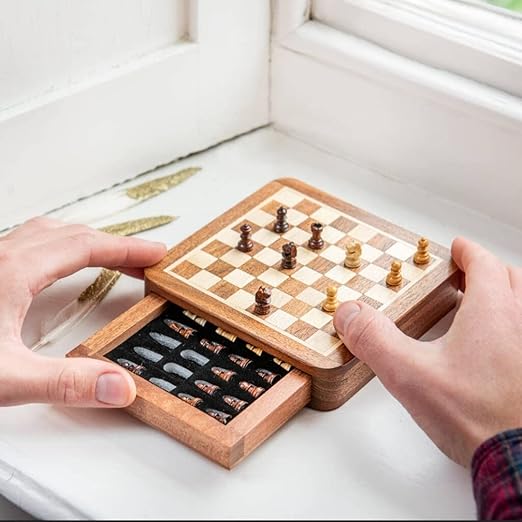 Magnetic Wooden Chess Set with Storage Drawer
