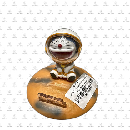 Doraemon Astronaut Phone Stand Figure - 10cm Collectible Desk Accessory