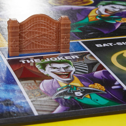 Hasbro Gaming Monopoly Batman Edition Board Game, 8Y+, 2 to 4 Players